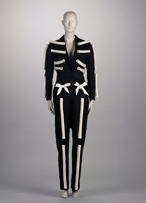 1991_2000\1999.0125.jpg; 1999.0125; ;